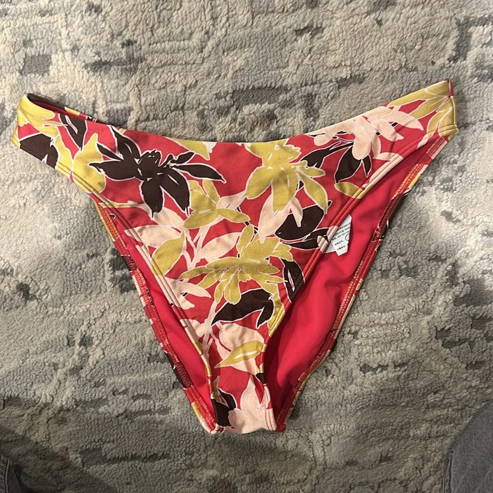 Floral Underwire Bikini Set in Pink and Yellow
